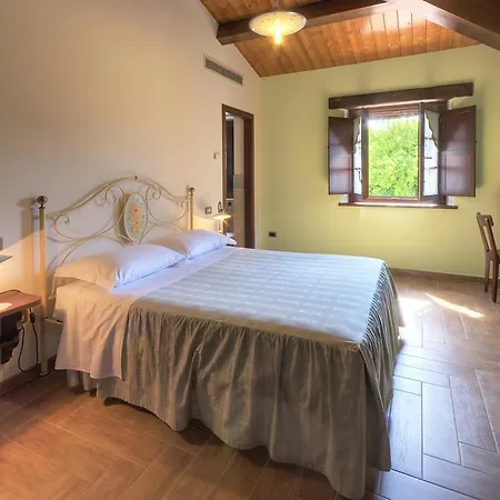 Azienda Agrituristica Le Bucoliche * אוסימו